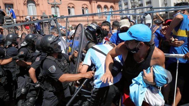 Alberto Fernández se refirió a los incidentes en el velatorio a Diego Maradona en la Casa Rosada.