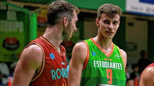 Estudiantes y Rocamora juegan en Concordia.