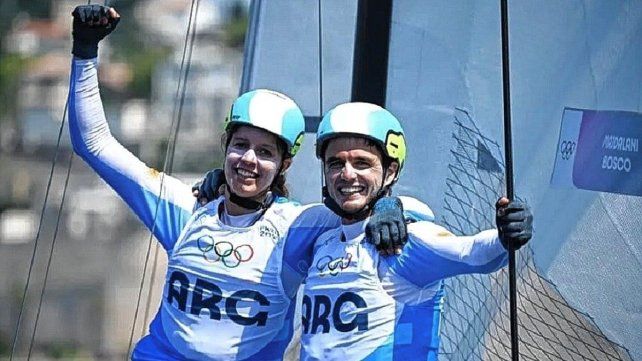 Bosco y Majdalani, medalla plateada en Vela en París 2024. Bosco y Majdalani, medalla plateada en Vela en París 2024.