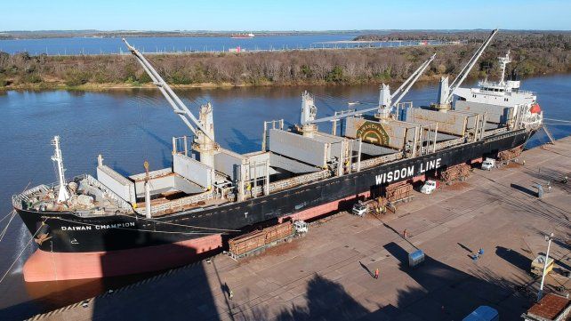 El sector industrial está preocupado por el devenir del puerto de La Histórica