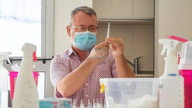 La vacunación contra el coronavirus avanza en Entre Ríos, mientras desciende el número de casos.