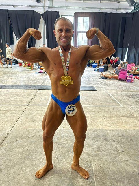 El paranaense Iván Gullo con su medalla. El paranaense Iván Gullo con su medalla.