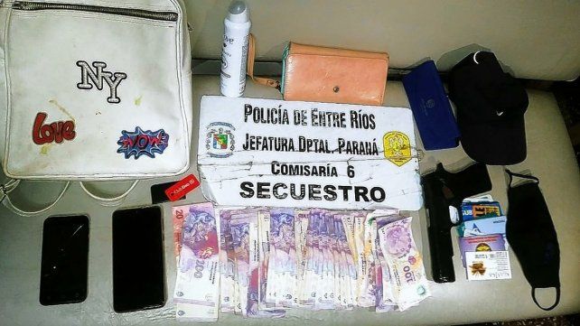 Paraná: le robó a dos jóvenes con una pistola de plástico y huyó hacia el barrio Pirola
