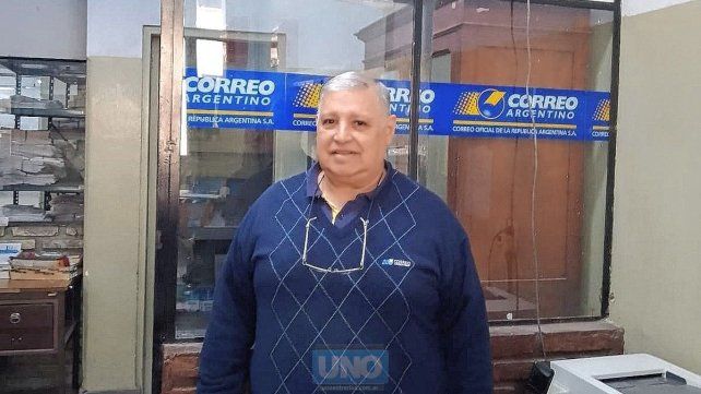 Orlando Vera fue cartero durante 3 años en Paraná. Orlando Vera fue cartero durante 3 años en Paraná.