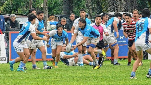 Rowing perdió con Santa Fe RC, el único puntero del Top 9. Rowing perdió con Santa Fe RC, el único puntero del Top 9.