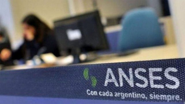 Anses paga desde este martes el Complemento Mensual para el Salario Familiar.