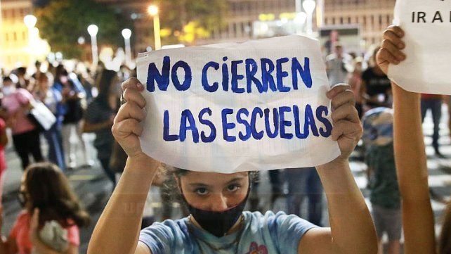 El reclamo por las clases presenciales tuvo fuerza este año en Paraná y el resto de la provincia. 