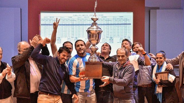 La edición 2022 del Carnaval de Gualeguaychú culminó anoche con más de 25 mil personas en el corsódromo