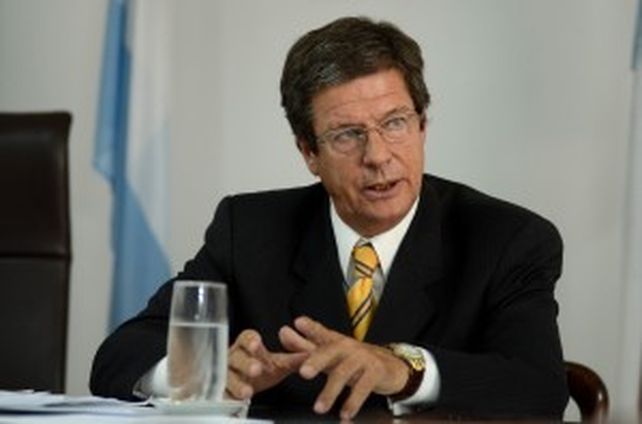 Monitoreo. El ministro Cettour alertó que se está atento por la situación. Monitoreo. El ministro Cettour alertó que se está atento por la situación.