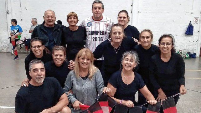 El torneo interior de newcom reúne seis equipos de María Grande. El torneo interior de newcom reúne seis equipos de María Grande.