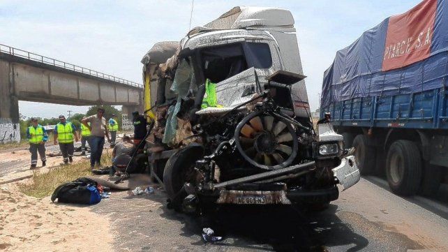 Accidente de camiones. Accidente de camiones.