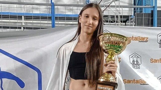 Julieta Cortesi se ha consagrado en dos ocasiones en campeonatos argentinos participando en la modalidad power freestyle. Julieta Cortesi se ha consagrado en dos ocasiones en campeonatos argentinos participando en la modalidad power freestyle.