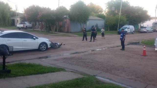 Una motociclista sufrió heridas graves en un choque en Ubajay. Una motociclista sufrió heridas graves en un choque en Ubajay.
