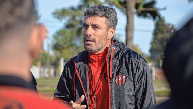 Diego Pozo debuta como entrenador de Patronato ante San Martín en Tucumán. Diego Pozo debuta como entrenador de Patronato ante San Martín en Tucumán.