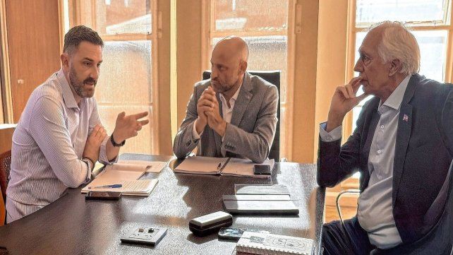 Las autoridades de Entre Ríos y Santa Fe decidieron regular la pesca.