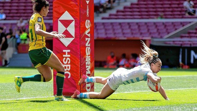 La entrerriana Antonella Reding apoyó un try para Las Yaguaretés ante Brasil. La entrerriana Antonella Reding apoyó un try para Las Yaguaretés ante Brasil.