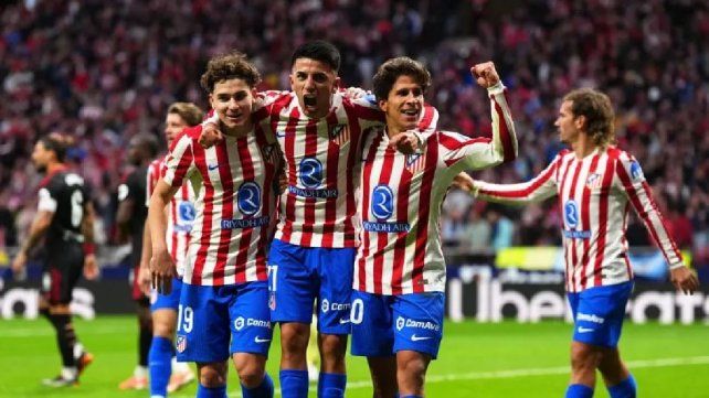 Julián Álvarez y Thiago Almada, figuras en la goleada del Atlético de Madrid ante Sevilla Julián Álvarez y Thiago Almada, figuras en la goleada del Atlético de Madrid ante Sevilla