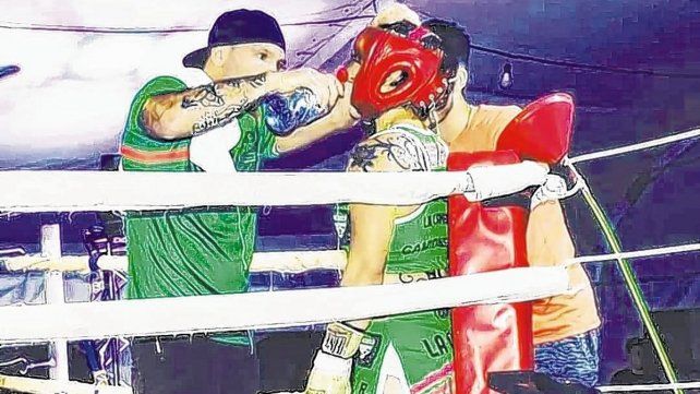 La paranaense Cinthia Salomé González La Camionera desde los 6 años comenzó a practicar boxeo como un hobby. Este deporte se volvió su prioridad