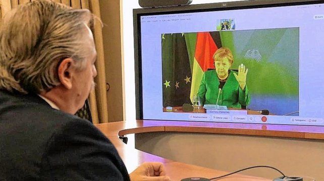 Angela Merkel se comprometió a seguir apoyando a la Argentina ante el FMI