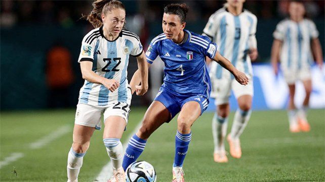 Argentina perdió 1 a 0 frente a Italia en su debut del Mundial Femenino de la FIFA, por el Grupo G, en el Eden Park de Auckland