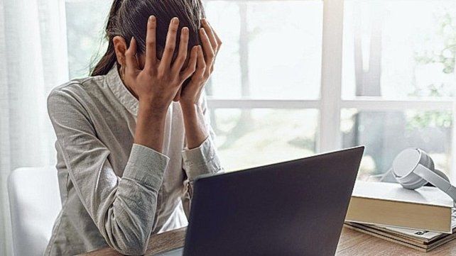 Violencia en redes sociales Violencia en redes sociales