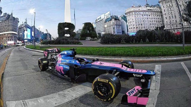 El inconfundible sonido V8 sonará en Buenos Aires. El inconfundible sonido V8 sonará en Buenos Aires.