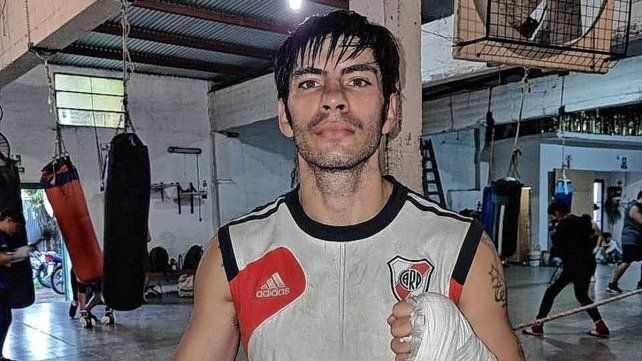 “Quiero ganar esta pelea y, luego, volver a pelear en Paraná”, dijo Daniel Aquino. “Quiero ganar esta pelea y, luego, volver a pelear en Paraná”, dijo Daniel Aquino.