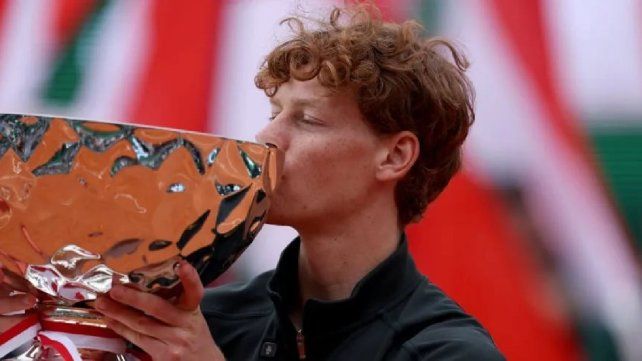 Sinner le ganó a Alcaraz la final del Masters de Montecarlo y es el nuevo número uno. Sinner le ganó a Alcaraz la final del Masters de Montecarlo y es el nuevo número uno.