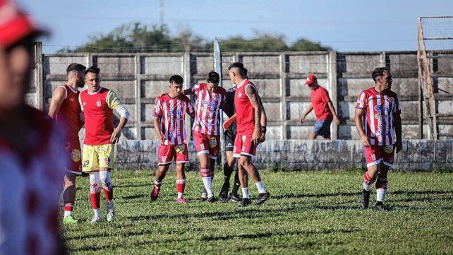 Atlético Paraná festejó en suelo Mondonguero. Atlético Paraná festejó en suelo Mondonguero.