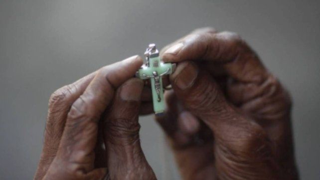 Servicio Sacerdotal de Urgencias: sacerdotes y voluntarios dan consuelo en el momento final Servicio Sacerdotal de Urgencias: sacerdotes y voluntarios dan consuelo en el momento final