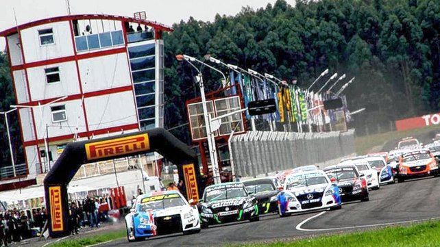 Top Race cierra el año en Concepción del Uruguay. Top Race cierra el año en Concepción del Uruguay.