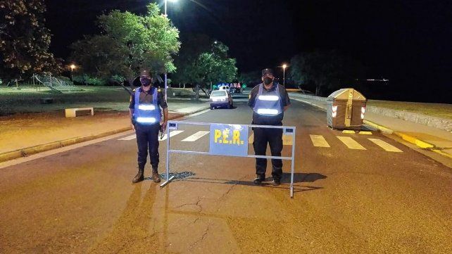 La Policía controla la circulación en Paraná entre la 1 y la 6.