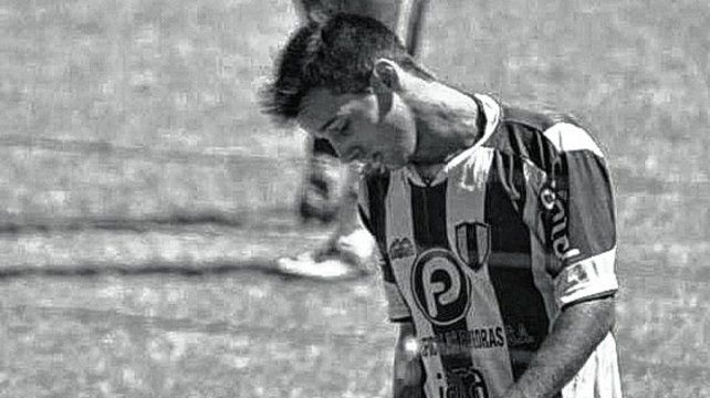 Emiliano Cabrera, el futbolista que se suicidó en Uruguay.