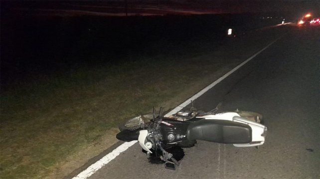 Villa Elisa: en plena oscuridad chocaron una moto y una bicicleta Villa Elisa: en plena oscuridad chocaron una moto y una bicicleta