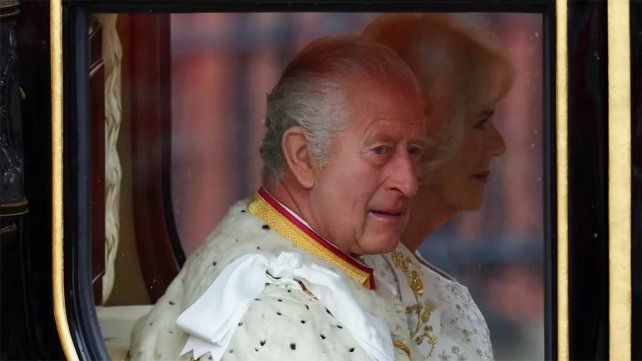 Rey Carlos III Carlos y Camilla