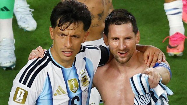 Las conmovedoras palabras de Lisandro Martínez hacia Lionel Messi tras su retiro de la Selección Argentina Las conmovedoras palabras de Lisandro Martínez hacia Lionel Messi tras su retiro de la Selección Argentina