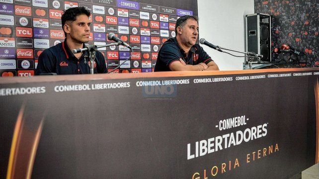 Walter Otta y Mateo Levato hablaron en conferencia de prensa.