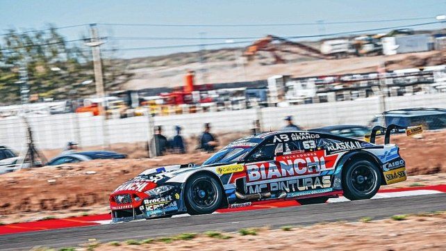 Nicolás Bonelli va por su primera victoria. Nicolás Bonelli va por su primera victoria.