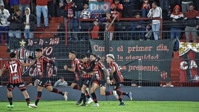 Patronato empató el encuentro con un cabezazo certero de Sergio Ojeda.