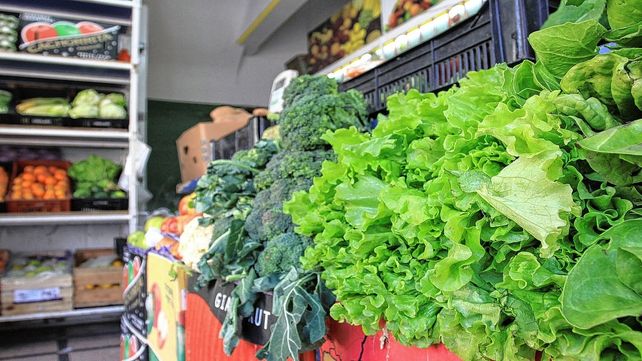 Por su bajo costo. Las verdulerías se multiplicaron en Paraná. Por su bajo costo. Las verdulerías se multiplicaron en Paraná.