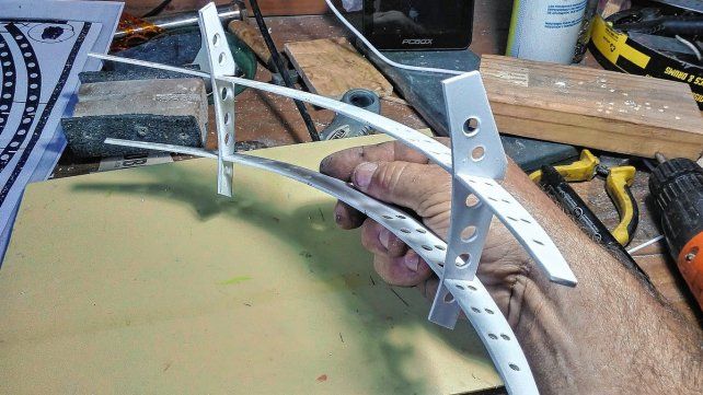 Sergio Gammella es uno de los mejores modelistas navales del país