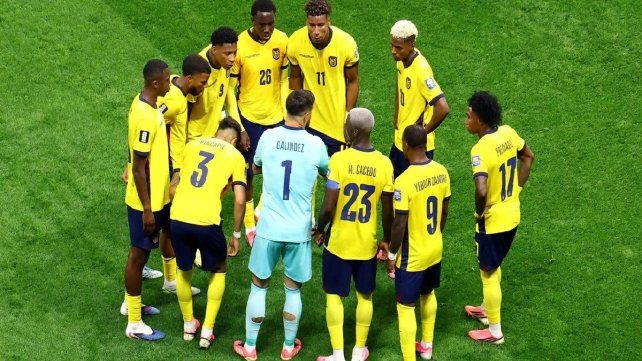 Controversia por supuestas amenazas a la selección de Ecuador en la previa ante México Controversia por supuestas amenazas a la selección de Ecuador en la previa ante México