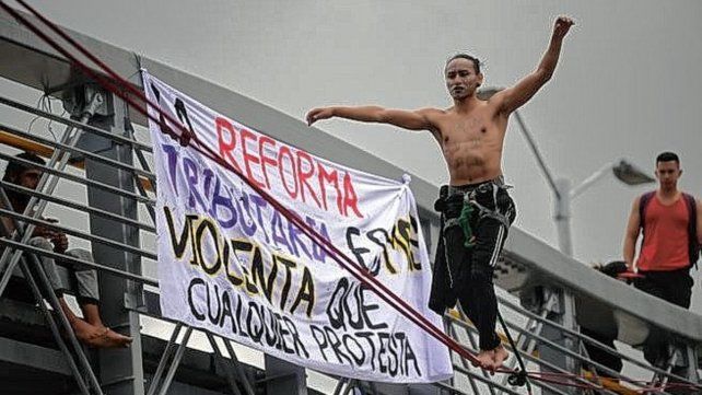 Colombia vive una crisis política y social que se acrecentó por la violencia policial