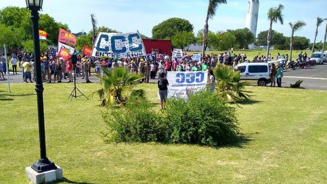 Evocaron en Paraná a las víctimas de diciembre de 2001.