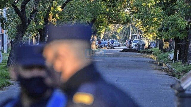 La zona de Racedo, donde se hará la obra de ensanche, amaneció vallada y con policías.