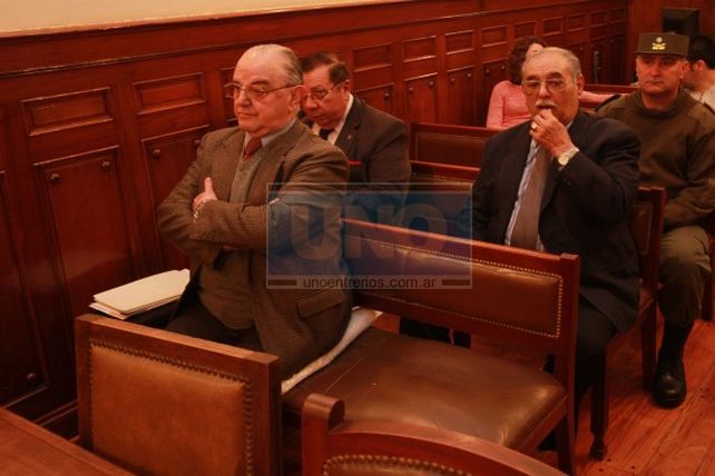 Juan Miguel Valentino y otros acusados durante el juicio realizado en 2012 en Paraná. Juan Miguel Valentino y otros acusados durante el juicio realizado en 2012 en Paraná.