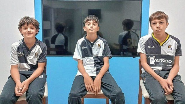 Los niños de la M12 del CAE palpitan los días previos al inicio de una nueva edición del tradicional encuentro de rugby infantil Los niños de la M12 del CAE palpitan los días previos al inicio de una nueva edición del tradicional encuentro de rugby infantil