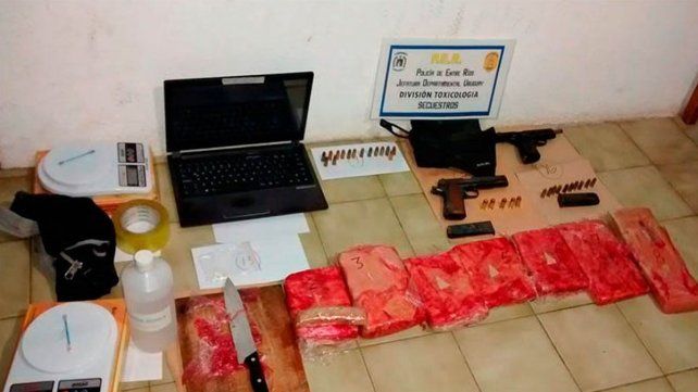 Condenan a narcos y policías que cayeron tras la denuncia del padre de un joven adicto