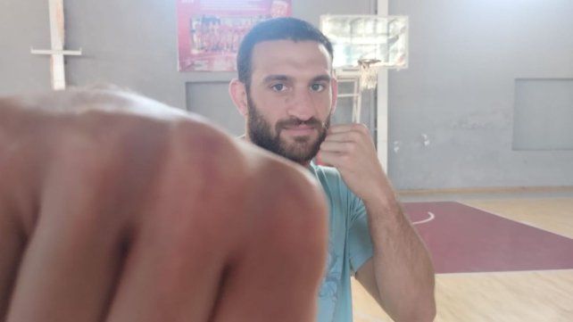 Franco Catena, listo para volver a combatir. Franco Catena, listo para volver a combatir.