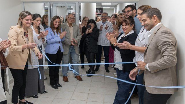 Se inauguró en el hospital San Martín de Paraná un espacio para tratamientos oncológicos Se inauguró en el hospital San Martín de Paraná un espacio para tratamientos oncológicos